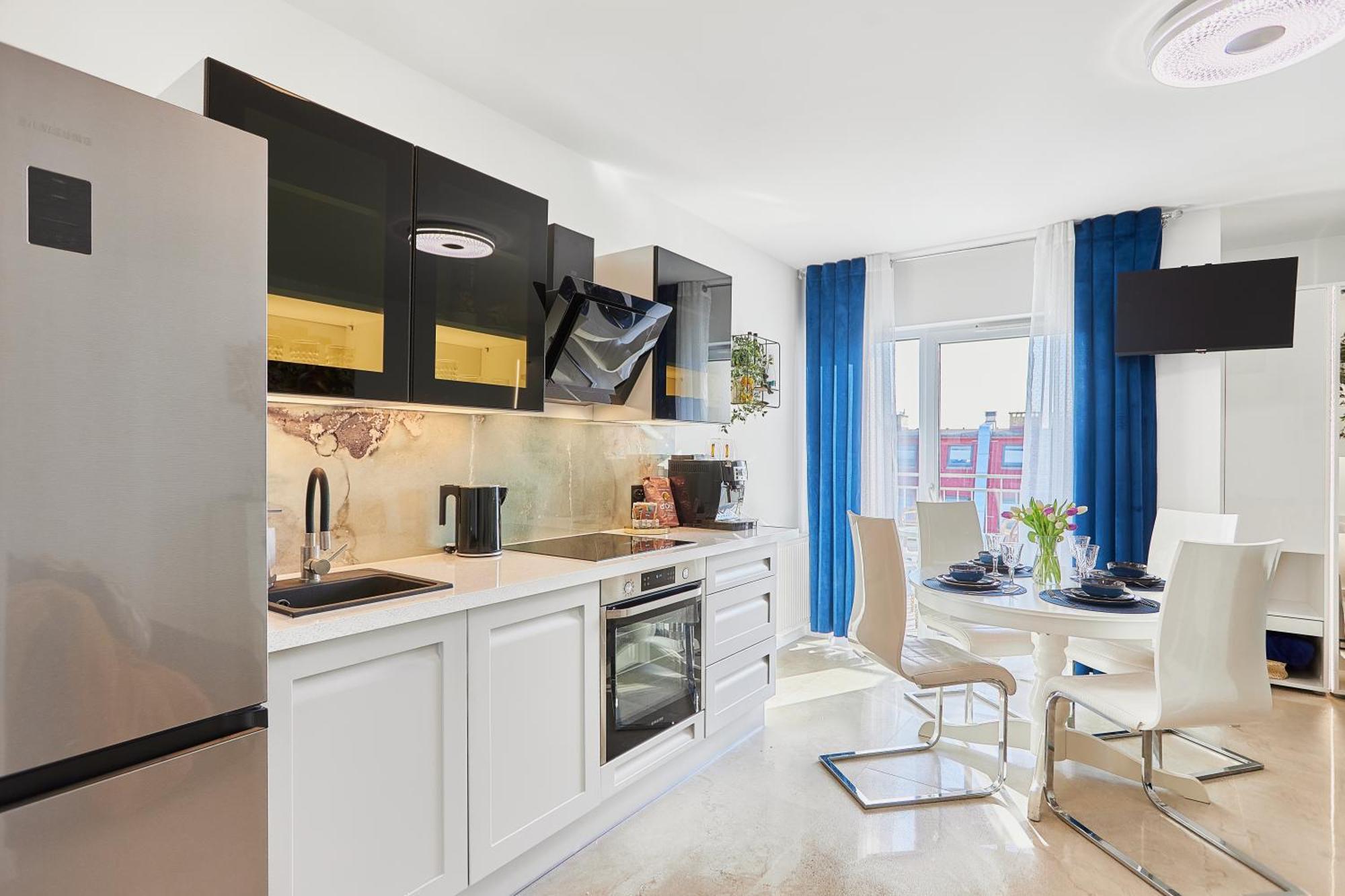 Golden Hour Apartments- Plac Slowianski 43 Świnoujście Екстериор снимка