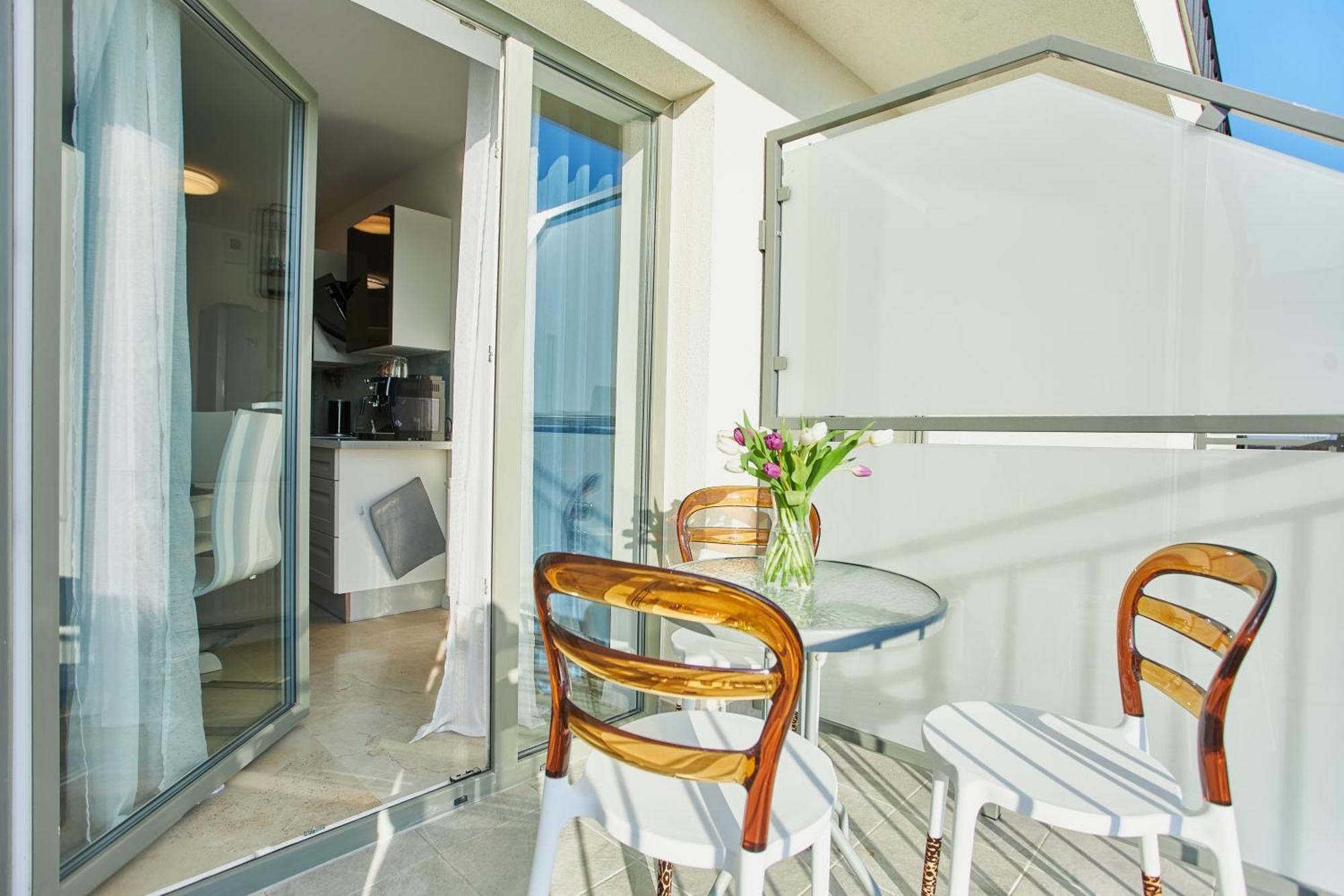 Golden Hour Apartments- Plac Slowianski 43 Świnoujście Екстериор снимка